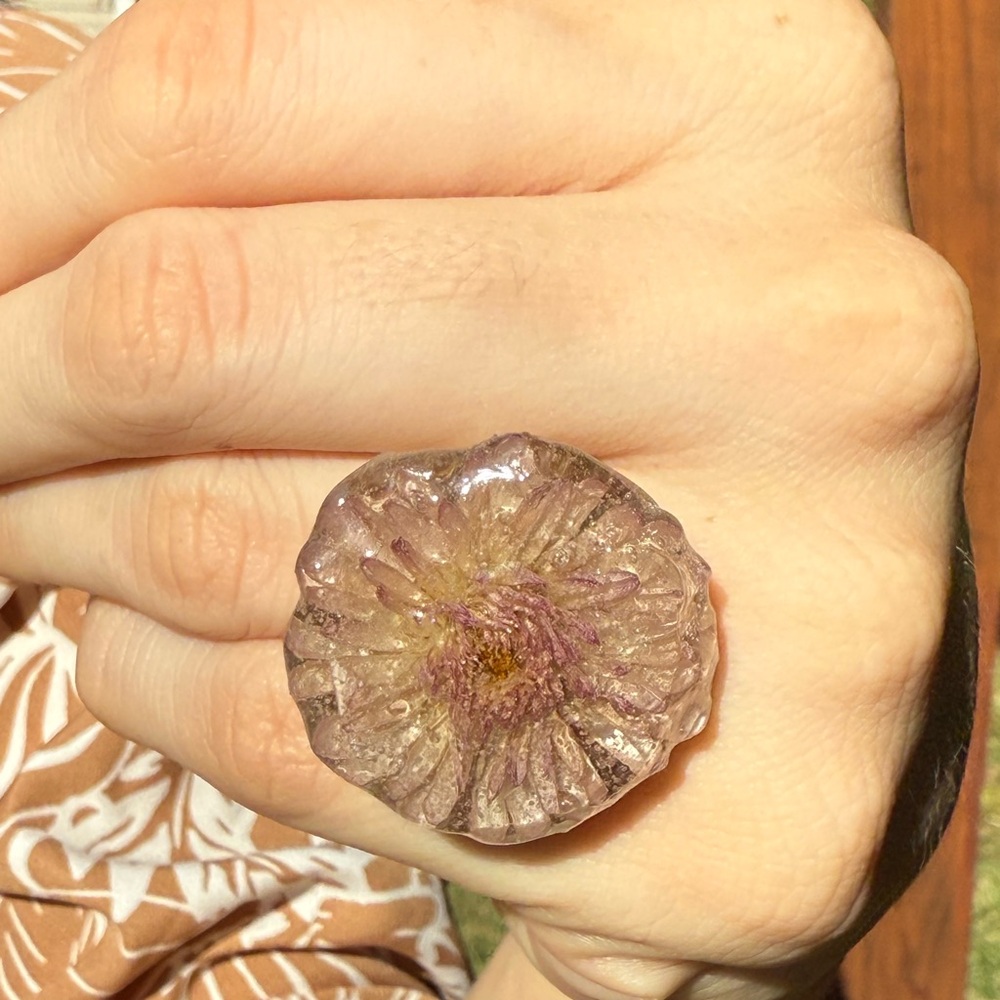 Crystal Flower Ring Lavender Purple Gold Tone Adjustable Floral Statement